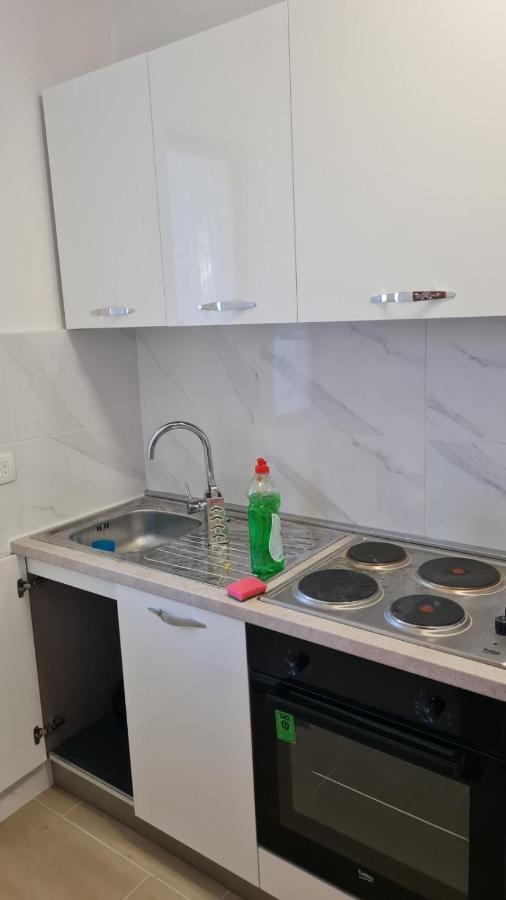 טרוגיר Seaside Apartments מראה חיצוני תמונה