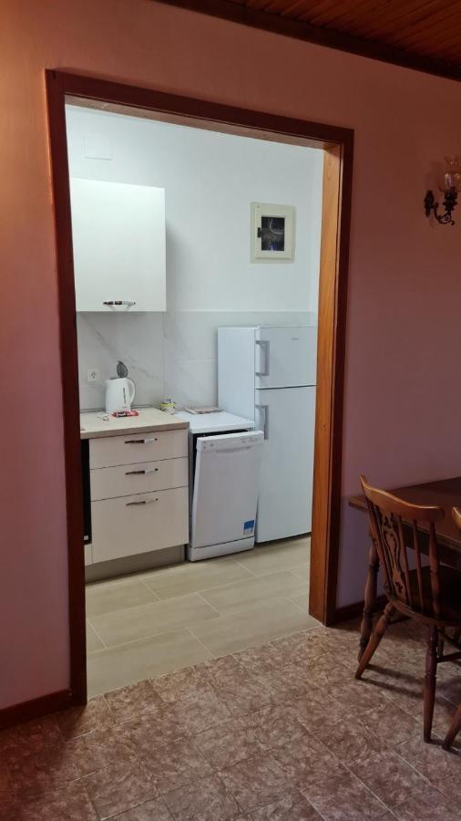 טרוגיר Seaside Apartments מראה חיצוני תמונה