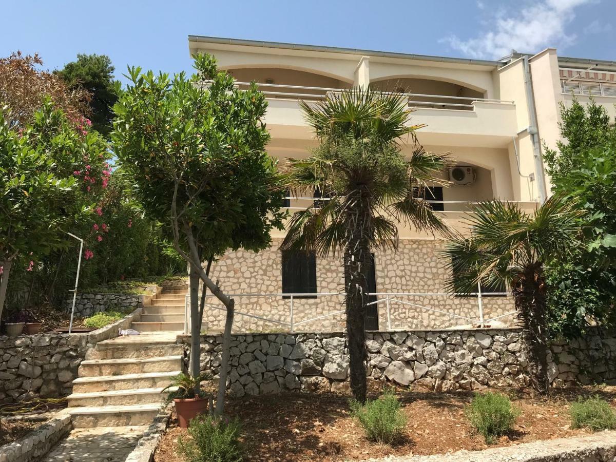טרוגיר Seaside Apartments מראה חיצוני תמונה